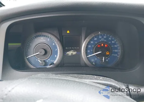 2018 Toyota Sienna Le 8 Passenger из США, поврежденный, VIN 5TDKZ3DCXJS957822